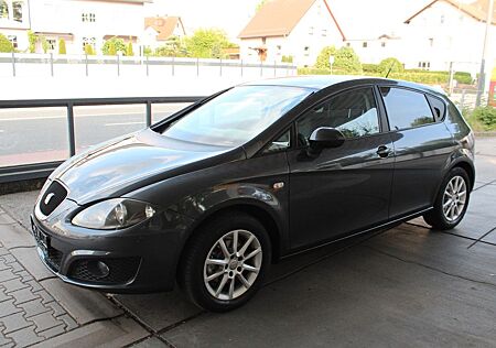 Seat Leon 1.2 TSI Ecomotive Style HU NEU
