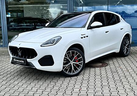 Maserati Grecale MODENA / UPE 105t/ VOLLAUSSTATTUNG AHK!
