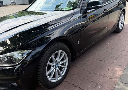 BMW 330e iPerformance