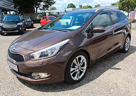 Kia Cee'd Ceed 1.6 DGI Spririt*Tempomat*ALU*PDC v+h.*NAVI*