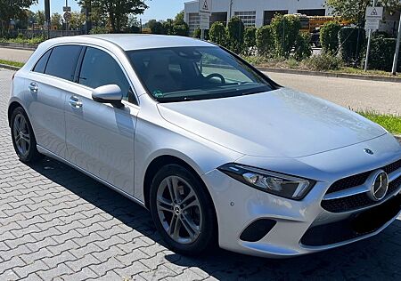 Mercedes-Benz A 220 d