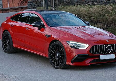 Mercedes-Benz AMG GT 53 4MATIC+ Autom. -