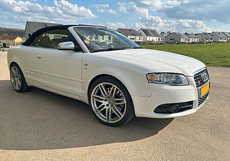 Audi S4 4.2 V8 Tiptronic quattro Cabriolet