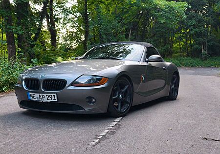 BMW Z4 /2.5i /e85 / Cabrio / Leder