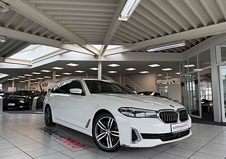 BMW 530d xDrive Luxury Line LED/CAM/AHK/STANDHE.
