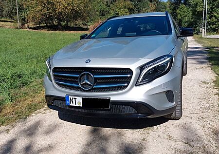 Mercedes-Benz GLA 220 d DCT SCORE! SCORE!