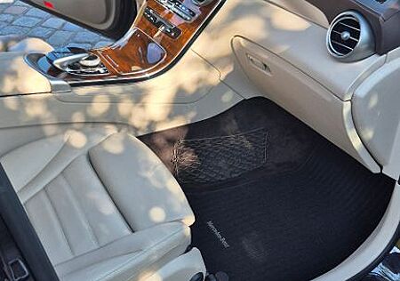 Mercedes-Benz GLC 250 4MATIC EXCLUSIVE Autom. EXCLUSIVE