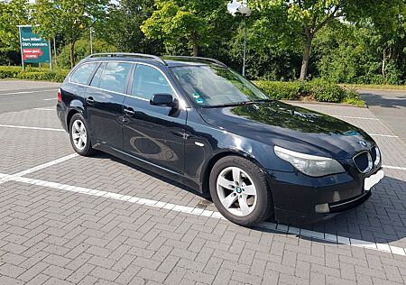 BMW 520d touring - typ 560L - schwarz