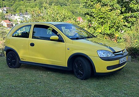 Opel Corsa 1.0 -