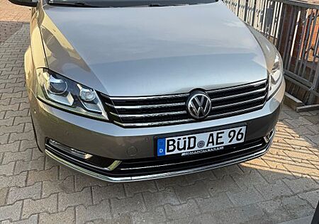 VW Passat Variant Volkswagen 2.0 TDI DSG 130kW Highline BM...