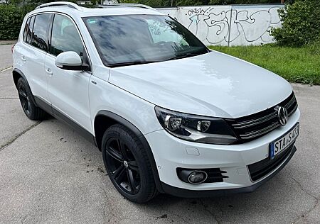 VW Tiguan Volkswagen Lounge Sport & Style BMT DSG SHZ NAV PANO