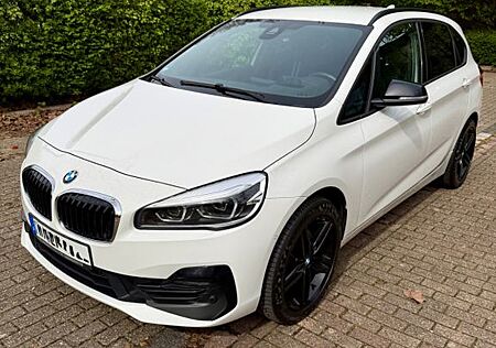 BMW 218d Active Tourer LCI Sport Line*HUD*Navi