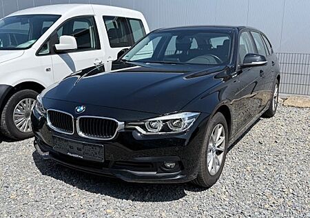 BMW 318d Touring Advantage LED AHK