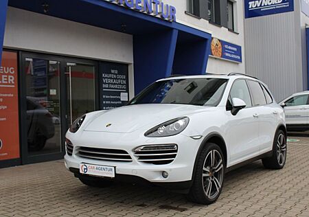 Porsche Cayenne Diesel Platinum Edition*Chrono Paket