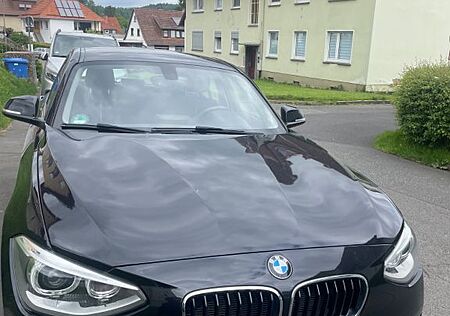 BMW 118i Sport Line Sport Line