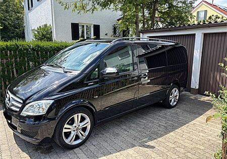 Mercedes-Benz Viano 3.0 CDI LANG, AHK, Garagenfahrzeug uvm.
