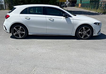 Mercedes-Benz A 180 - PROGRESSIVE AMG Still