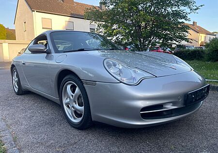 Porsche 996 Carrera 4 Coupé Carrera