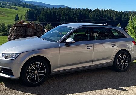 Audi A4 2.0 TDI S tronic Avant -