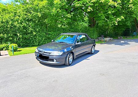 Peugeot 306 1.8 Cabrio Automatic Saint Tropez Saint ...
