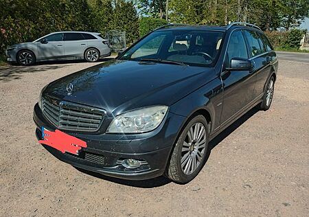 Mercedes-Benz C 320 CDI 4MATIC T AVANTGARDE Autom. Avantgarde