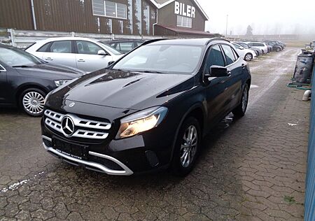 Mercedes-Benz GLA 200 CDI