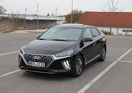 Hyundai Ioniq PLUG-IN PRIME SD Vollausstattung 8fach