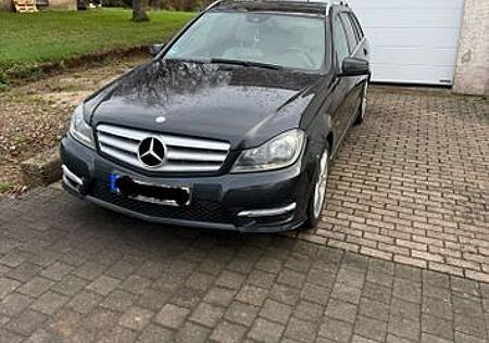 Mercedes-Benz C 200 T BlueEFFICIENCY AVANTGARDE AVANTGARDE