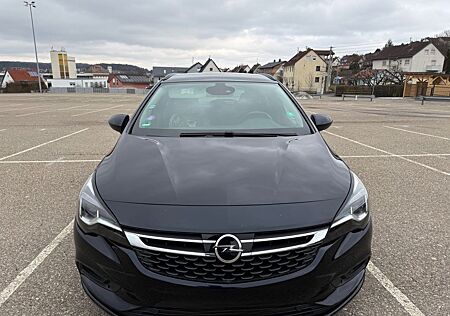 Opel Astra ST 1.4 Turbo 120 Jahre 110kW 120 Jahre