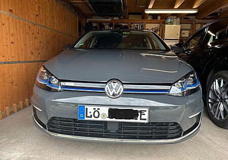 VW Golf Volkswagen eGolf