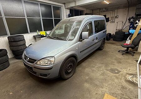 Opel Combo 1.7 CDTI ECOTEC -