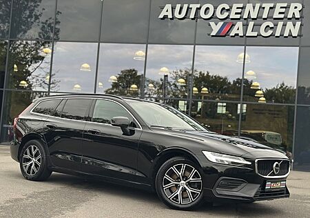 Volvo V60 B4 D Auto Core 1.H/NAV/R-CAM/AHK/CARPLAY