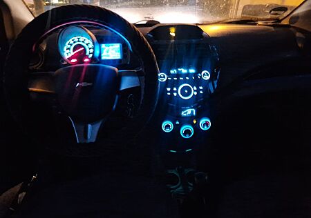 Chevrolet Spark 1.0 LS LS