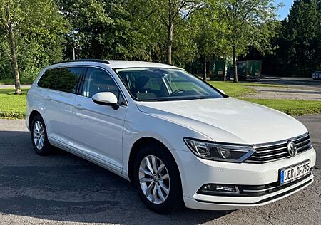 VW Passat Volkswagen ACT, ACC, AHK Comfortline