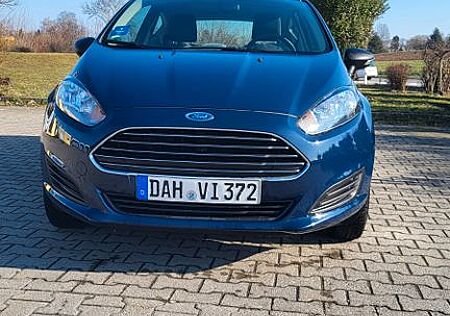 Ford Fiesta 1,25 1. HAND TÜV 11/26