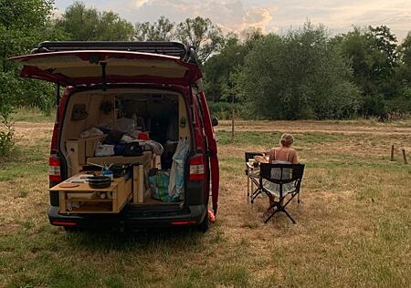 VW T5 Volkswagen 2.0 TDI Camper/ WoMo/ Standheizung/ PV