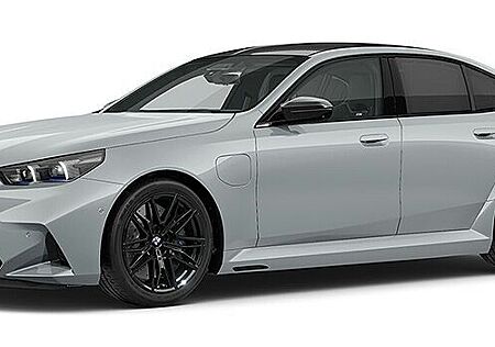 BMW M5 G90 ACC B&W Carbon Pak. V-Max Sitzbelüf. LED