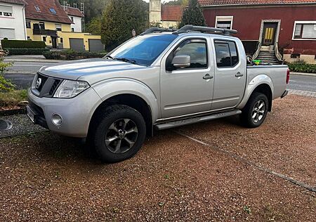 Nissan Navara D40 2.5 Evo Platinum