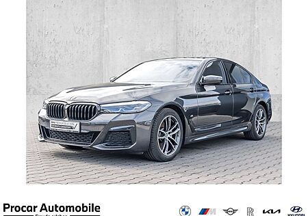 BMW 520i A M Sport RFK NAVI Sound Syst. PDC V+H DAB