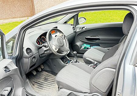 Opel Corsa 1.2 D Twin port