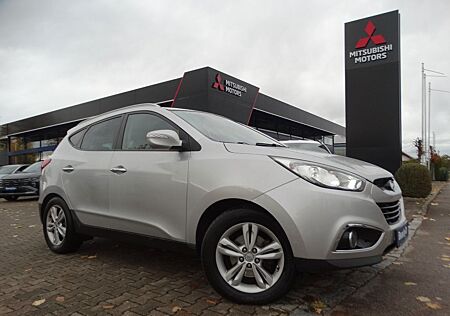 Hyundai ix35 *Premium 4WD*Automatik*Leder*SHZ*Nav*Voll