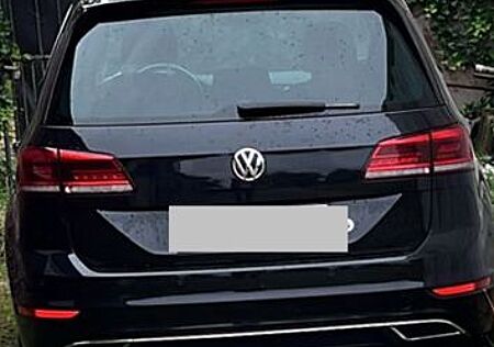 VW Golf Sportsvan Volkswagen 1.5 TSI ACT 110kW DSG Highlin...