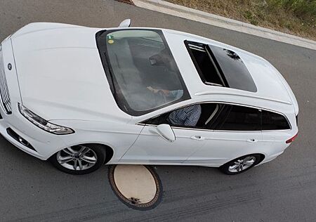 Ford Mondeo 2,0 TDCi 132kW Titanium Turnier Power...