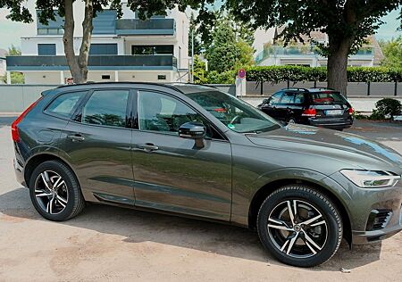 Volvo XC 60 XC60 T8 AWD Recharge R Design Geartronic Rec...