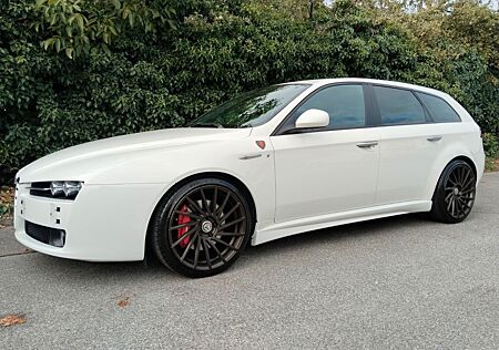 Alfa Romeo 159 1.9 JTDM 16V ti 19", Tieferlegung typisiert