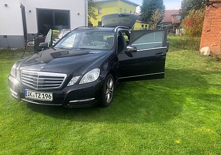 Mercedes-Benz E 350 CDI 4MATIC T BlueEFF. AVANTGARDE AVANT...