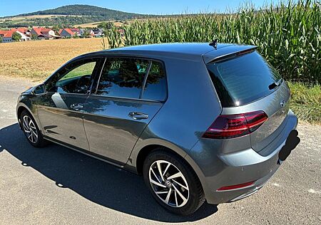 VW Golf Volkswagen 1.0 TSI 63kW Sound Sound