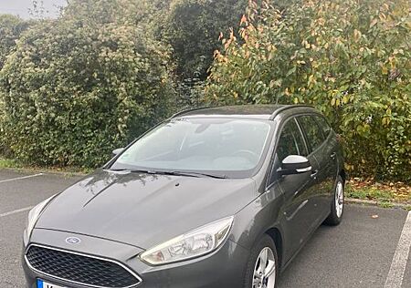 Ford Focus 1,0 EcoBoost 92kW Business Turnier Bus...