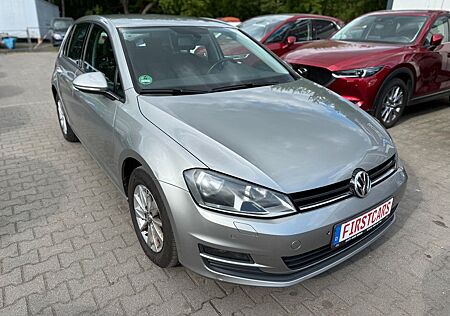 VW Golf Volkswagen VII 1.6 TDI /NAVI//KLIMA/PDC/AUTOMATIK