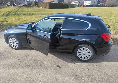 BMW 118i -